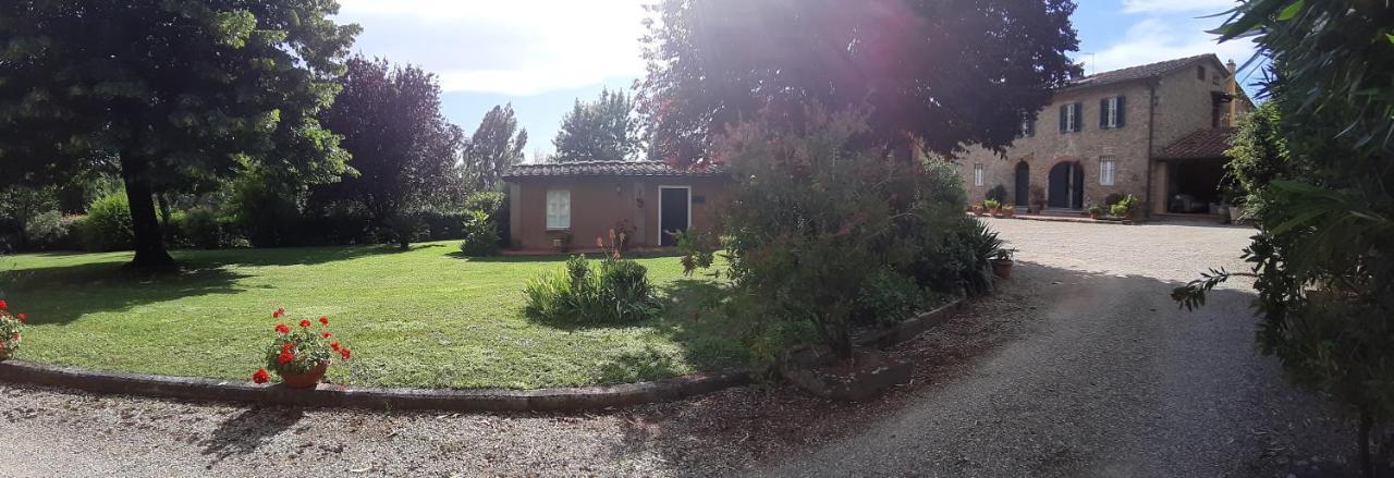 Il Fienile Del Colle Villa Pescia Luaran gambar