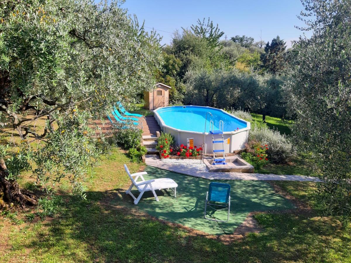 Il Fienile Del Colle Villa Pescia Luaran gambar