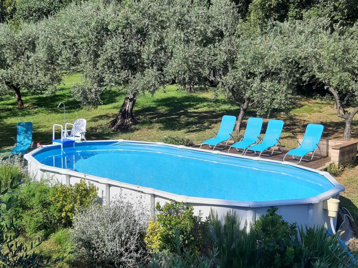 Il Fienile Del Colle Villa Pescia Luaran gambar