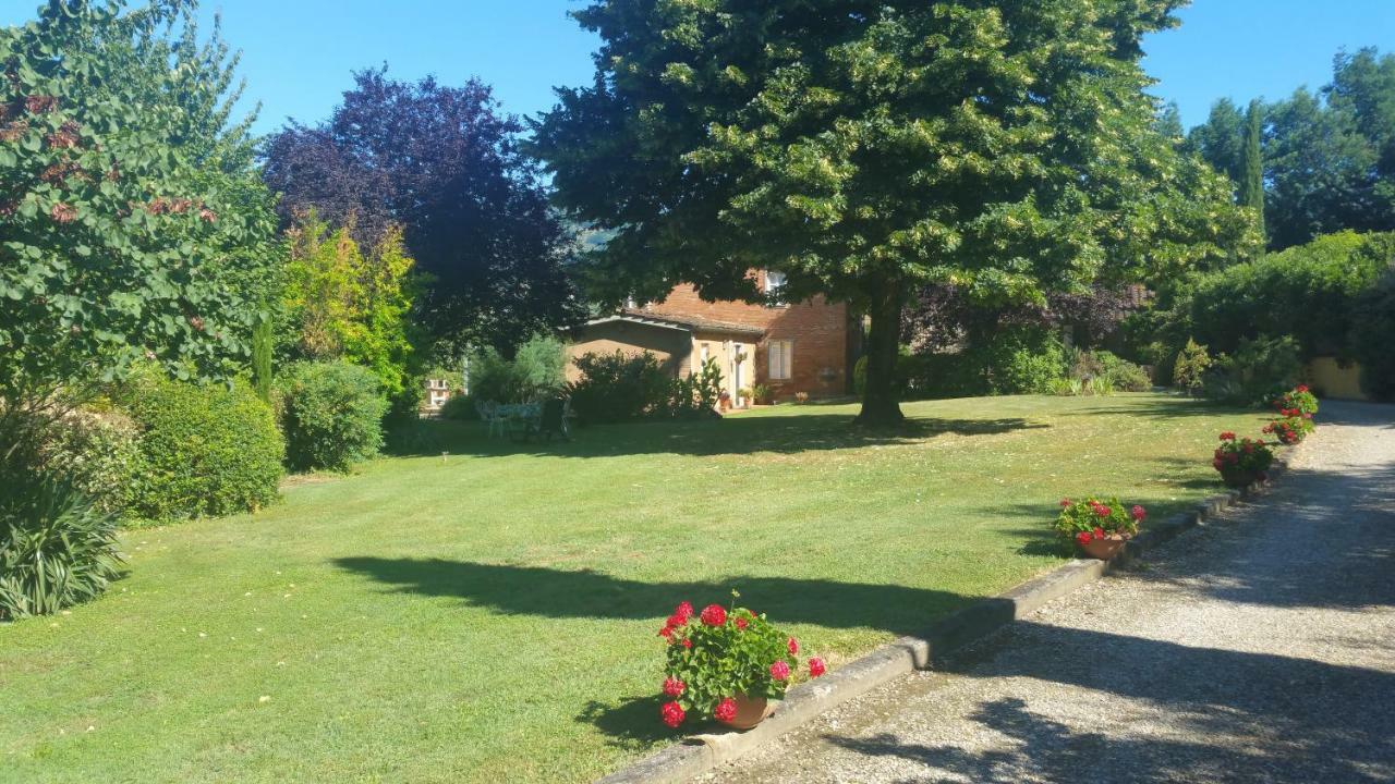 Il Fienile Del Colle Villa Pescia Luaran gambar