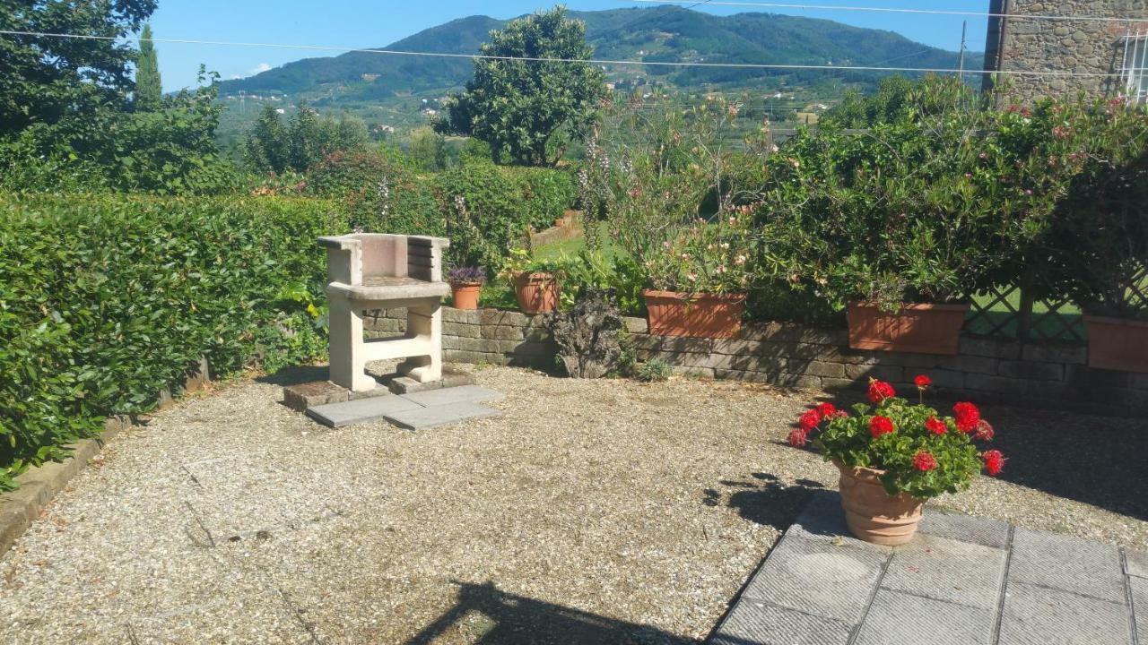 Il Fienile Del Colle Villa Pescia Luaran gambar