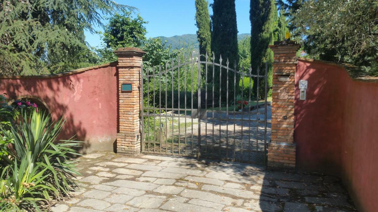 Il Fienile Del Colle Villa Pescia Luaran gambar
